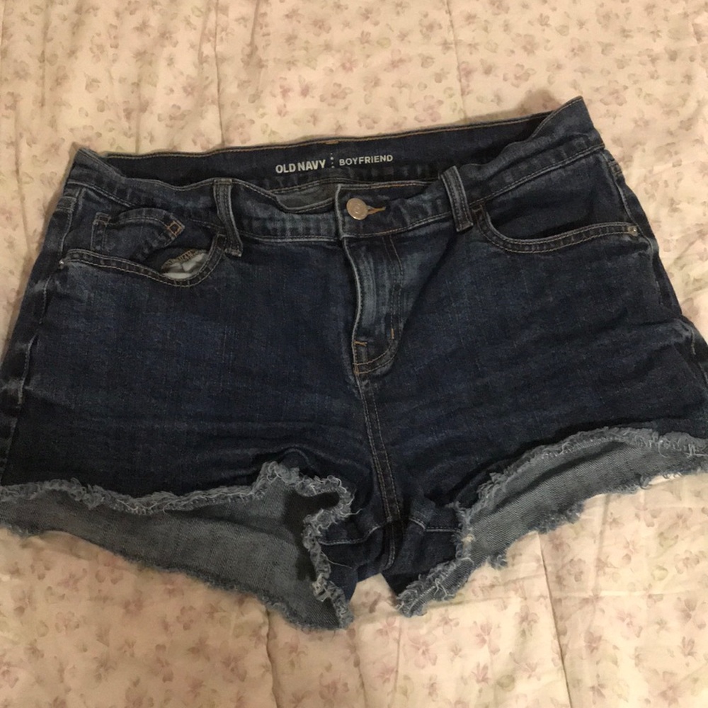 OLD NAVY Boyfriend jean shorts